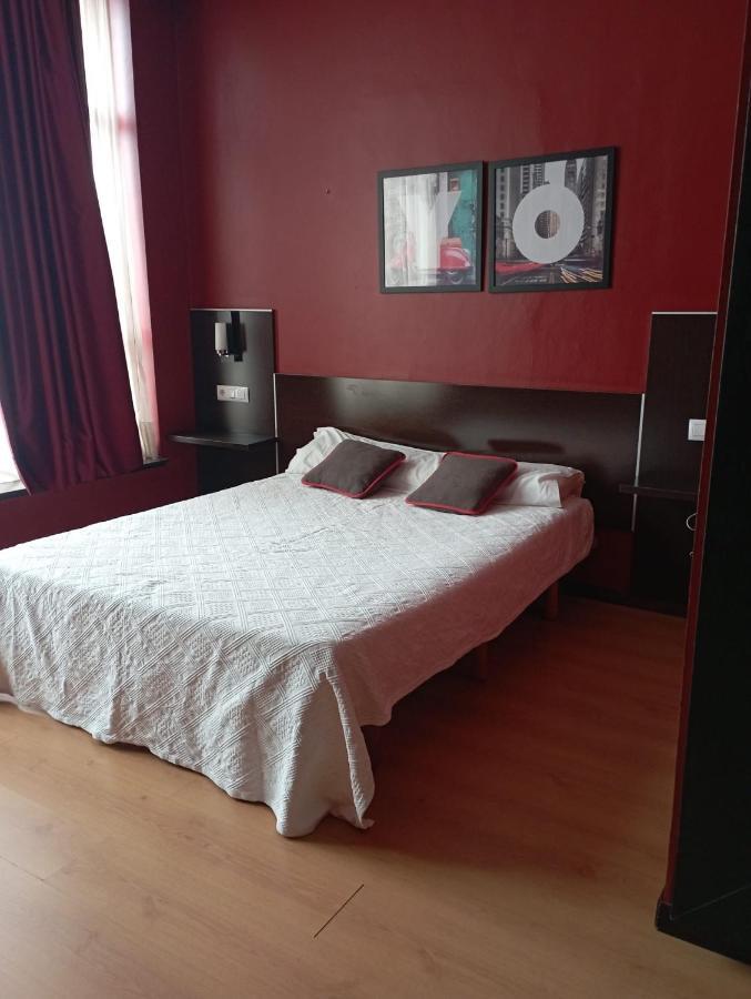 Hotel / Restaurante La Pepa อาบีเลส ภายนอก รูปภาพ
